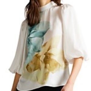 Ted Baker
Taylahh Balloon Sleeve Top